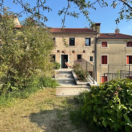 Agrialloggio Canevea Solagna